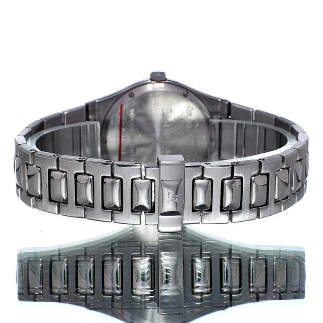 Girard Perregaux Laureato 8010 Image 3